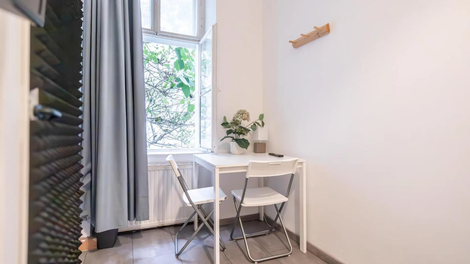 Central Belvedere 3Br Shared Apartment - 12 Min From City Center Viyana Avusturya