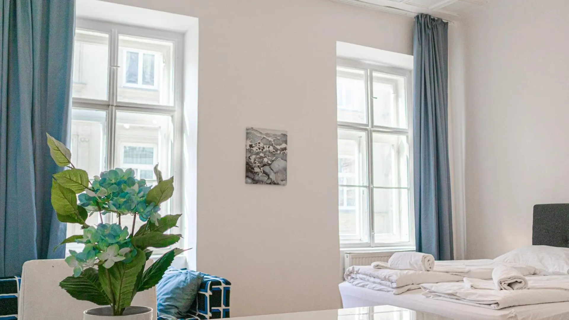 Central Belvedere 3Br Shared Apartment - 12 Min From City Center Viyana