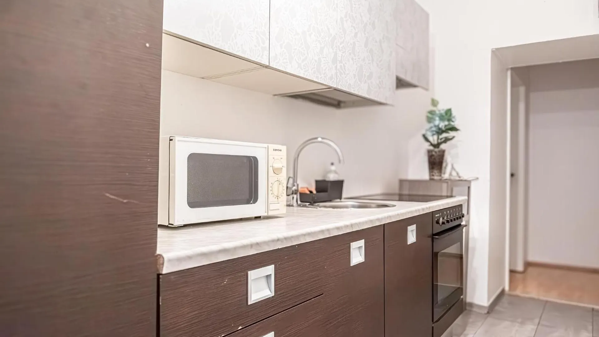 Central Belvedere 3Br Shared Apartment - 12 Min From City Center Viyana 0*,  Avusturya