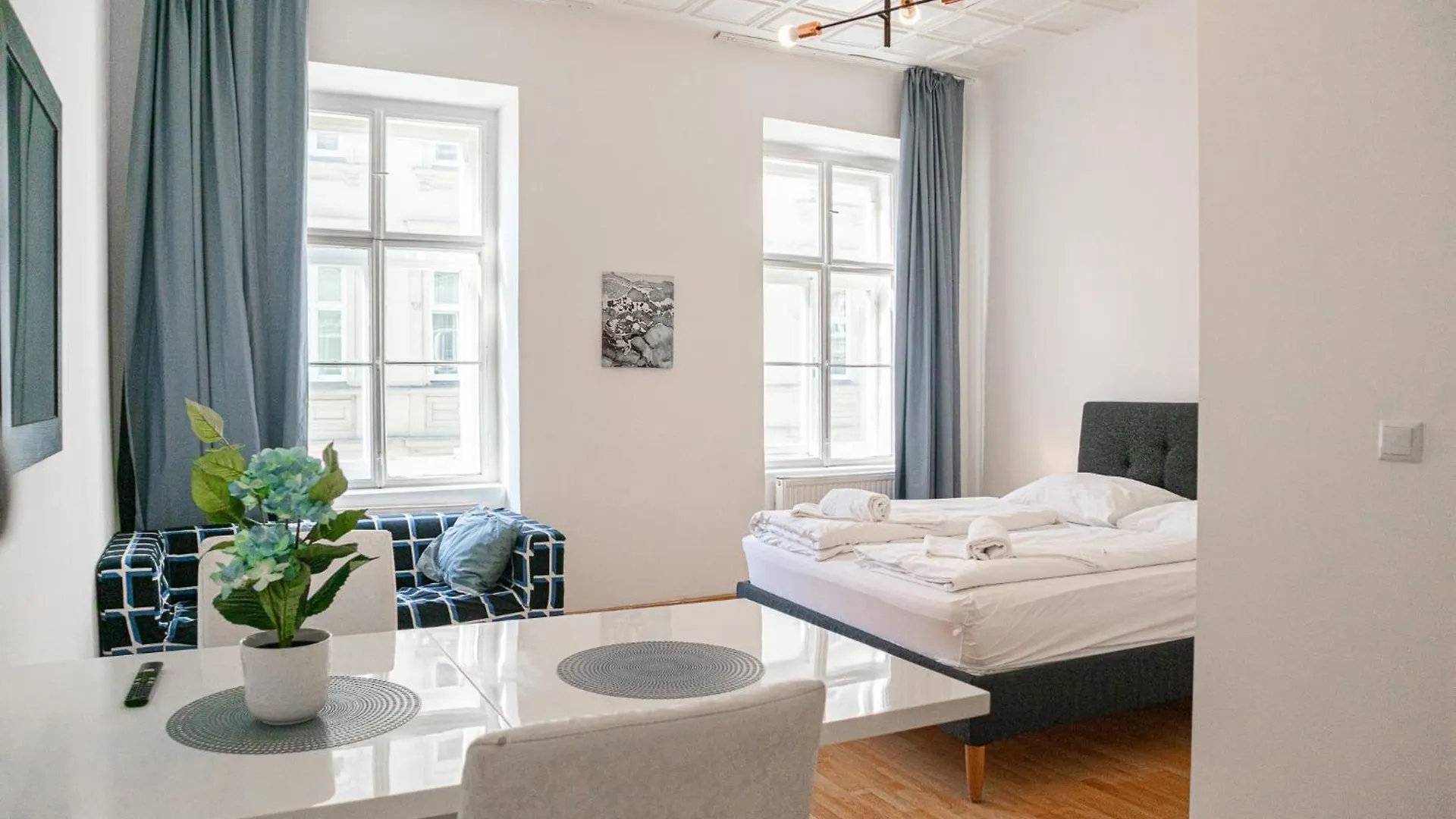 Central Belvedere 3Br Shared Apartment - 12 Min From City Center Viena